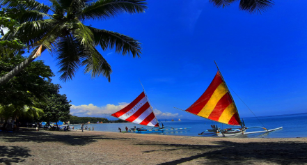 Pantai Pasir Putih Indah